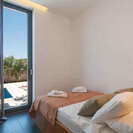 Casa de Férias Gorgeous In With House Sea View *