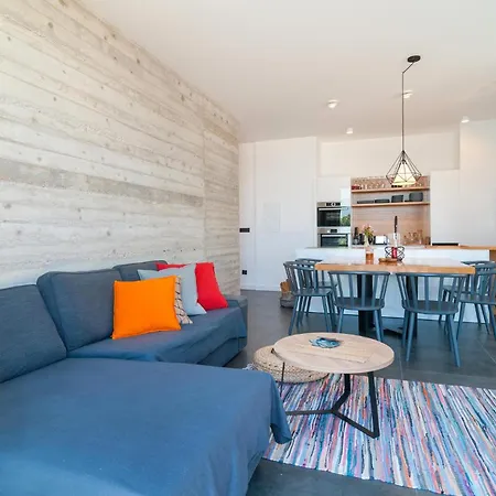 Gorgeous In With House Sea View Sutivan